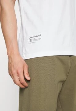 Fila Man Pyjamas - Pyjama - White/Military 11 Fila Man Pyjamas - Pyjama - White/Military -Fila Verkoopwinkel 0186cb31315d4a0fa095b378239161c2