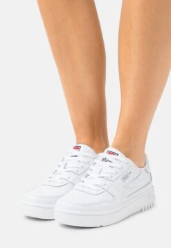 Fila Fxventuno L- Sneakers Laag - White