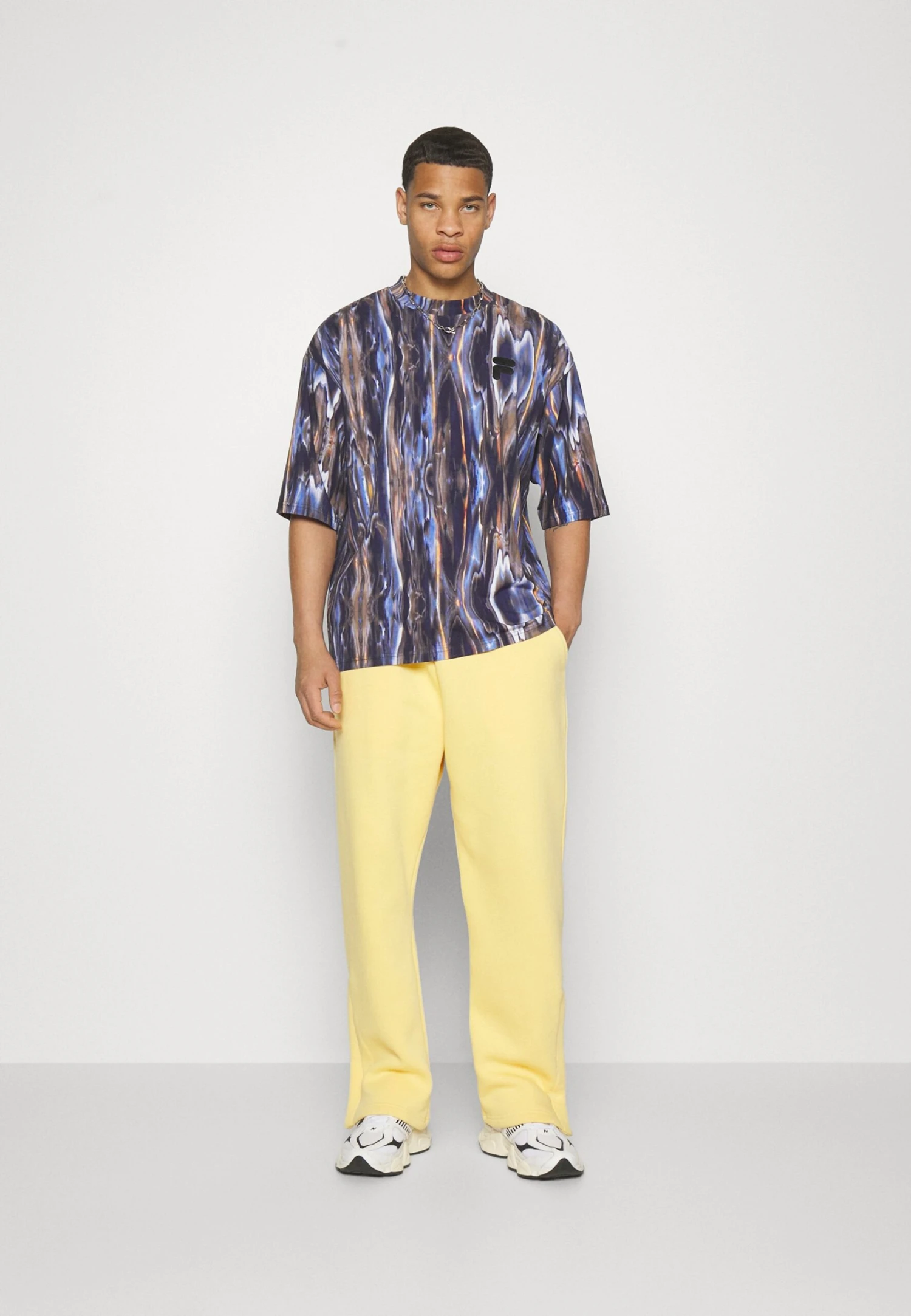 Fila Commercy Oversized Tee Unisex - T-Shirt Print - Blue Melting 2 Fila Commercy Oversized Tee Unisex - T-Shirt Print - Blue Melting - Afbeelding 2