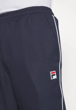 Fila Pant Peter - Trainingsbroek - Navy 9 Fila Pant Peter - Trainingsbroek - Navy -Fila Verkoopwinkel 067ba124924d4d7abca8c399a6547e8d