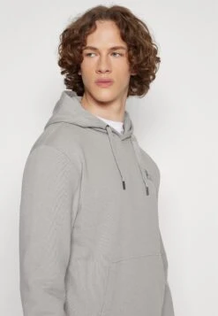 Fila Balbronn Hoody - Sweater - Ultimate Gray -Fila Verkoopwinkel 09b3f32bc9054d8896ab8a3b2e7675b7