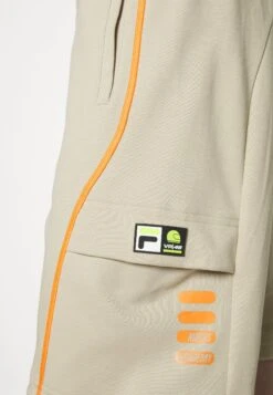 Fila Vr46 - Shorts - Fields Of Rye -Fila Verkoopwinkel 0a9fb1599bde481b9d4de52e347cf70c