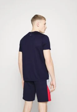 Fila Logo Small - Sport T-Shirt - Navy -Fila Verkoopwinkel 14dffe151f934a34a5f416e8ff06cefa