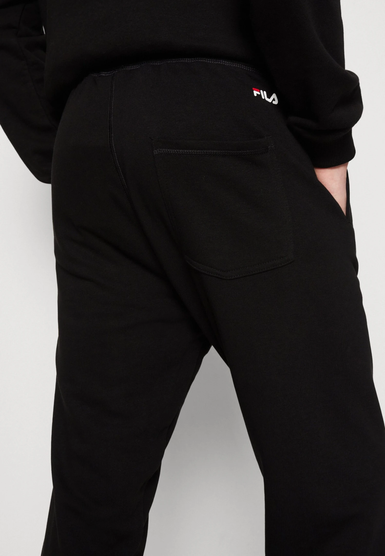 Fila Bronte Pants Unisex - Trainingsbroek - Black 6 Fila Bronte Pants Unisex - Trainingsbroek - Black - Afbeelding 6