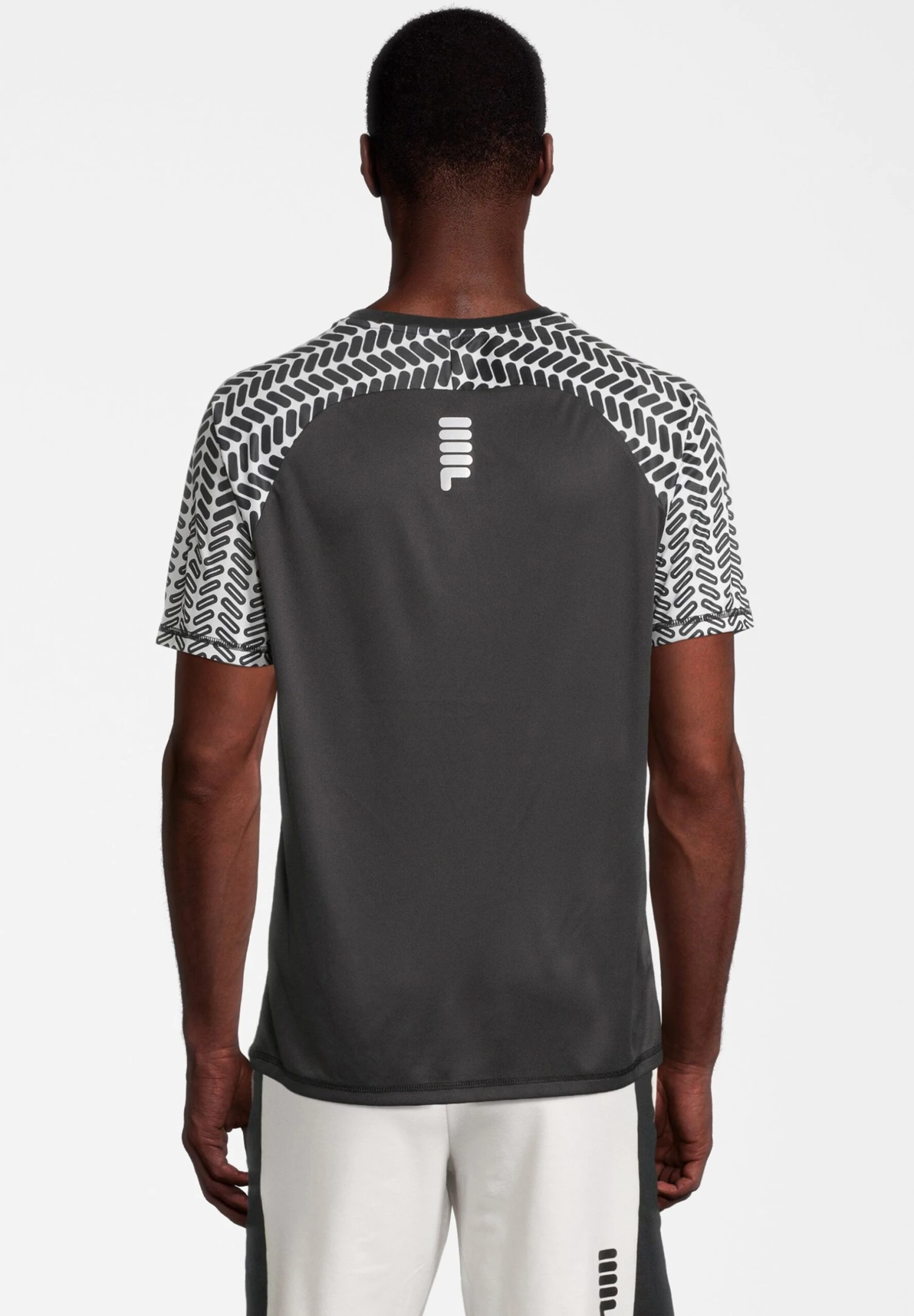 Fila Apparel Radville Raglan - T-Shirt Print - Egret Fade Aop 3 Fila Apparel Radville Raglan - T-Shirt Print - Egret Fade Aop - Afbeelding 3