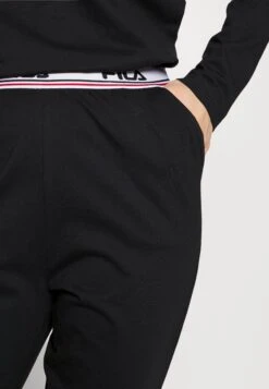 Fila Woman - Pyjama - Black 9 Fila Woman - Pyjama - Black -Fila Verkoopwinkel 2d212b66d19146b897ca29a3ec6a94d2