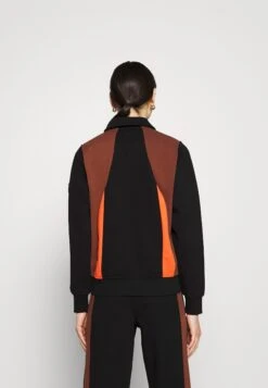 Fila Evonne Track Suit - Sweater Met Rits - Black Beauty/Potting Soil -Fila Verkoopwinkel 447410a7de5c4a0ebbf914f7f49ffeb1