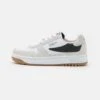 Fila Fxventuno - Sneakers Laag - White/Black