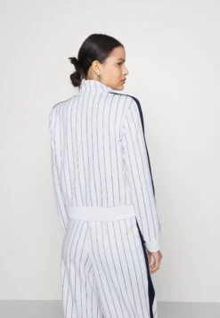 Fila Hala Track Jacket - Lichte Jas - Blanc De Blanc/Black Iris -Fila Verkoopwinkel 50d4d359dfe74ad7a839d37fdb1e9028