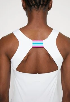 Fila Alissa - Top - White -Fila Verkoopwinkel 5bd3bf3f0a714aff89ea2c1818aa547e