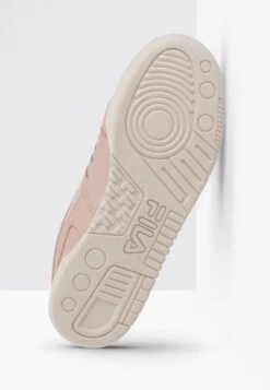 Fila Sneakers Laag - Peach Whip 12 Fila Sneakers Laag - Peach Whip -Fila Verkoopwinkel 62cc4f55e77f4a04a079a732dc5977f8