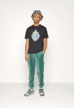 Fila Zinna Pants - Trainingsbroek - Blue Spruce 11 Fila Zinna Pants - Trainingsbroek - Blue Spruce -Fila Verkoopwinkel 70b3d38c4938445380bc3e5523c24e4b