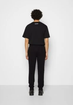 Fila Biorine Pants - Trainingsbroek - Black Beauty 10 Fila Biorine Pants - Trainingsbroek - Black Beauty -Fila Verkoopwinkel 765bf952cac54ebc9c7bf48009a2a15d