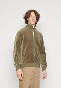 Fila Tegal Velvet - Trainingsvest - Olive Night -Fila Verkoopwinkel 8ba58c23071e4b0195dd8d664e90267e