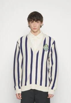 Fila Trabitz Cardigan - Vest - Fields Of Rye 10 Fila Trabitz Cardigan - Vest - Fields Of Rye -Fila Verkoopwinkel 8d77cc38956747728c83394b08553ab7