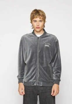 Fila Comacchio College Jacket - Sweater Met Rits - Iron Gate -Fila Verkoopwinkel 9c5a0bb999154b18b08df86e8b6ef189