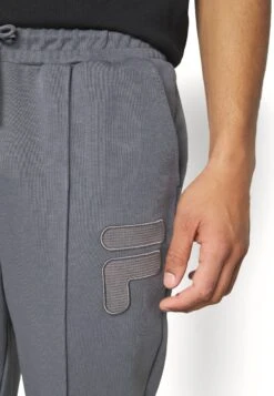 Fila Costa Pants - Trainingsbroek - Iron Gate -Fila Verkoopwinkel 9ee505142e13465eabf2fa198caacb07