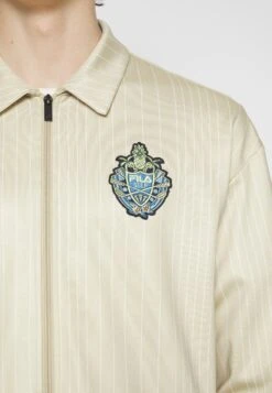 Fila Taarstedt Striped Track Jacket - Trainingsvest - Fields Of Rye/Antique White -Fila Verkoopwinkel a5102e05c6074b9681ea26193d37cd7c