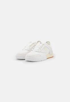 Fila Modern- Sneakers Laag - White 8 Fila Modern- Sneakers Laag - White -Fila Verkoopwinkel a7fcaf8acce649608befcbcc83bef051