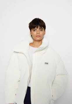Fila Trilj Puff Jacket - Winterjas - Cloud Dancer -Fila Verkoopwinkel b4f694c59aae43ada06ec60c232677e1