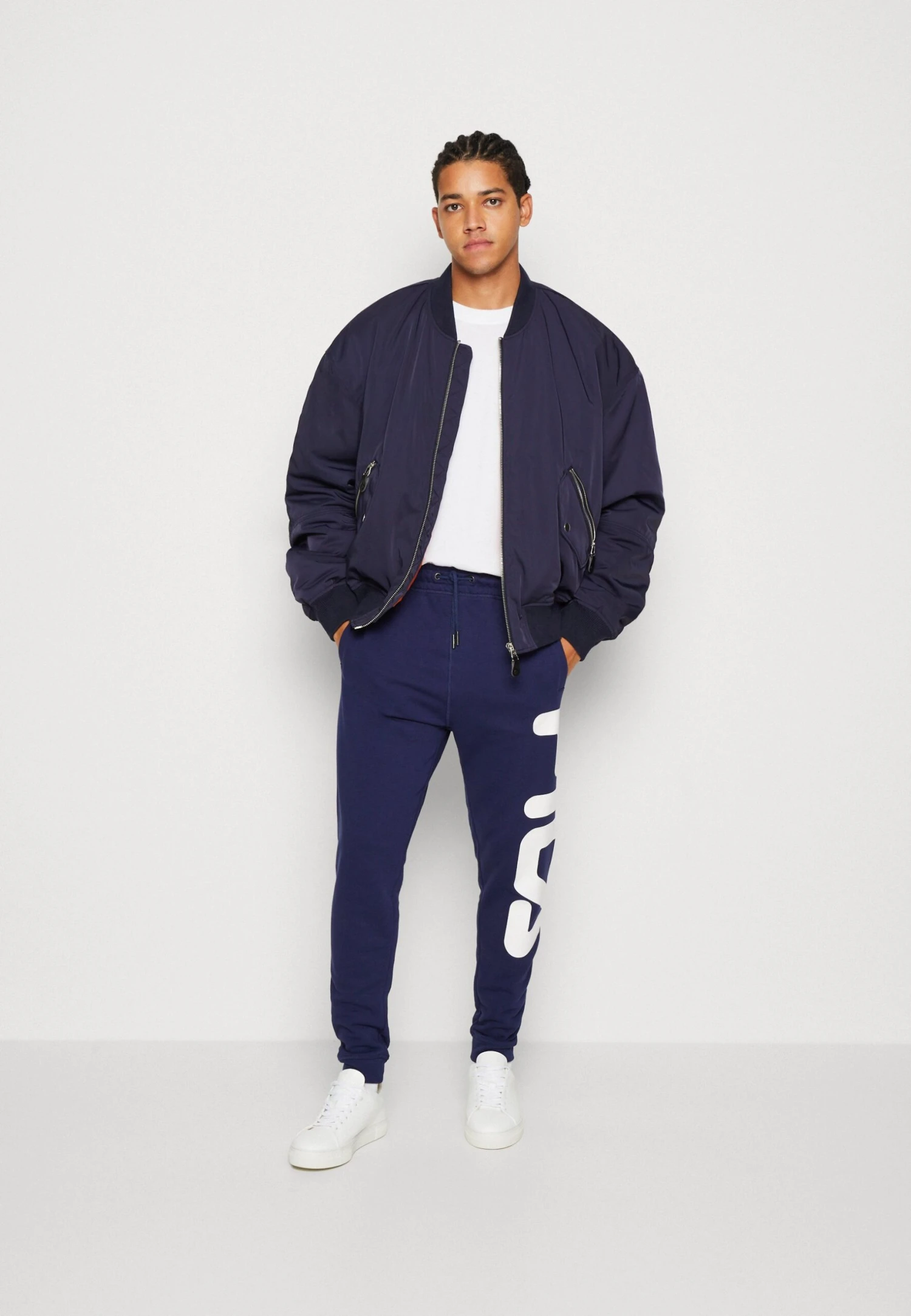 Fila Bronte Pants Unisex - Trainingsbroek - Medieval Blue 2 Fila Bronte Pants Unisex - Trainingsbroek - Medieval Blue - Afbeelding 2