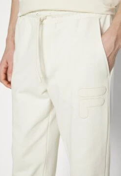 Fila Chipude Oversized Pants - Trainingsbroek - Antique White 13 Fila Chipude Oversized Pants - Trainingsbroek - Antique White -Fila Verkoopwinkel c02dd32ace254eb3804aedec92a62f36