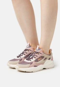 Fila Novarra - Sneakers Laag - Plum Truffle/Oxford Tan