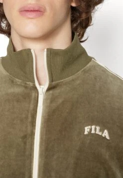 Fila Tegal Velvet - Trainingsvest - Olive Night -Fila Verkoopwinkel e2da8bf3eed649f9a4d3a96855b0ddbb