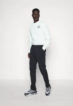 Fila Taizhou Pants - Broek - Black 10 Fila Taizhou Pants - Broek - Black -Fila Verkoopwinkel f19435f1da8341699b73ce89678a73bc