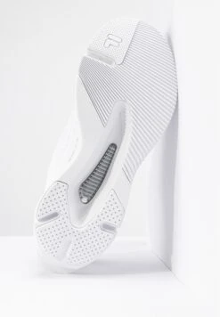 Fila Shocket Train - Sportieve Wandelschoenen - White -Fila Verkoopwinkel f437b63e75b74c2bbf0d5e096f7896d5